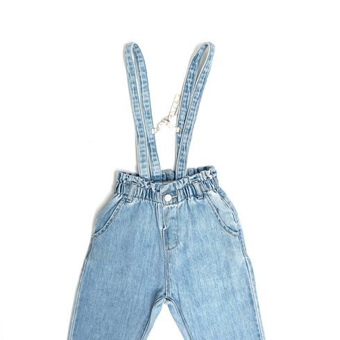 Zara Jeans Mom Style with Braces - 4 years